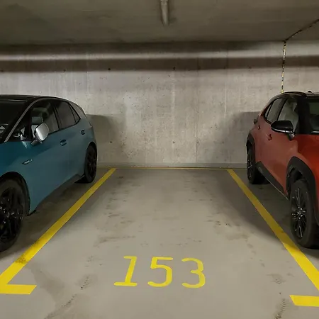 Bohema Na Szwedzkiej, Metro *