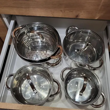 Bohema Na Szwedzkiej, Metro Apartman *